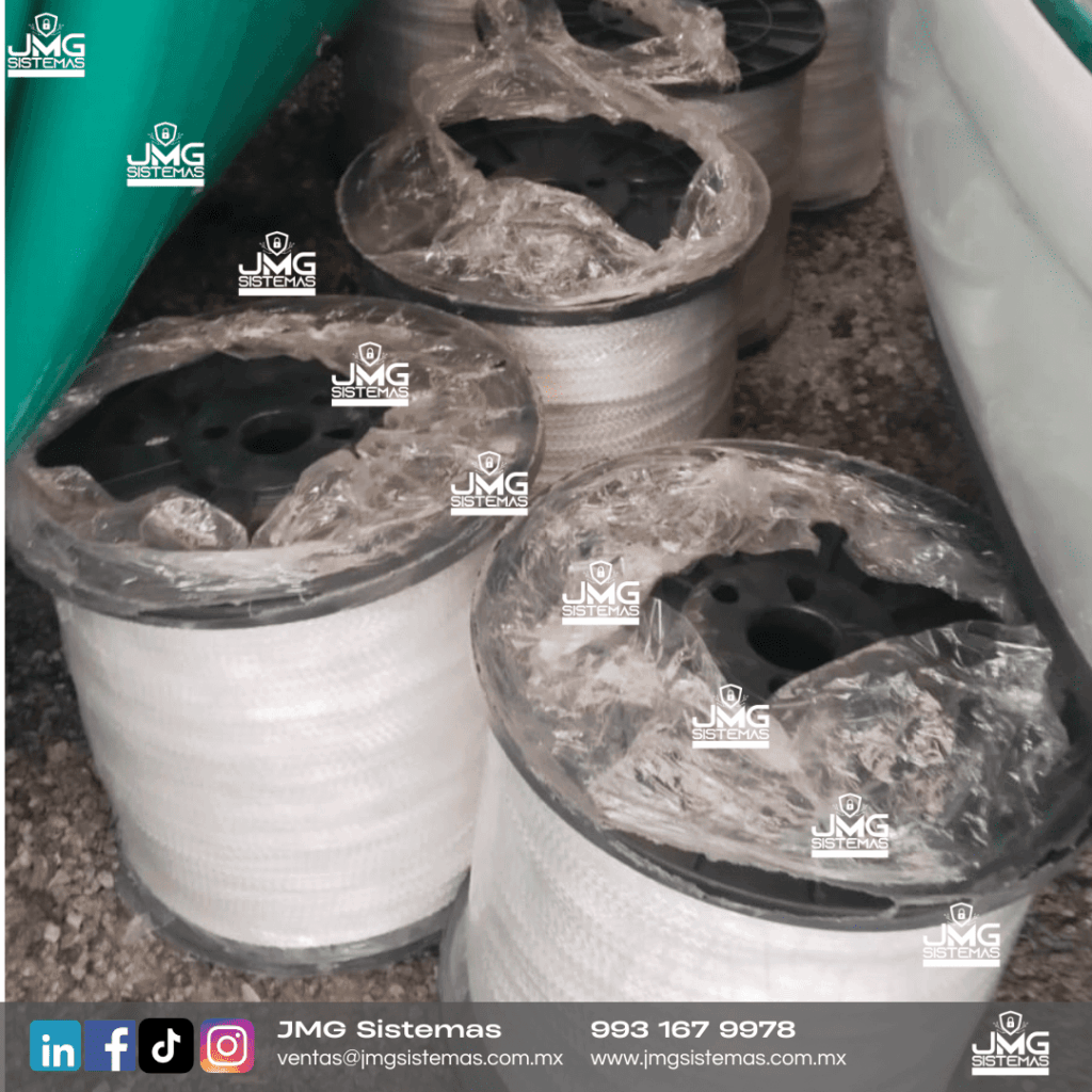 Entrega de guía de nylon para proyectos de telecomunicaciones